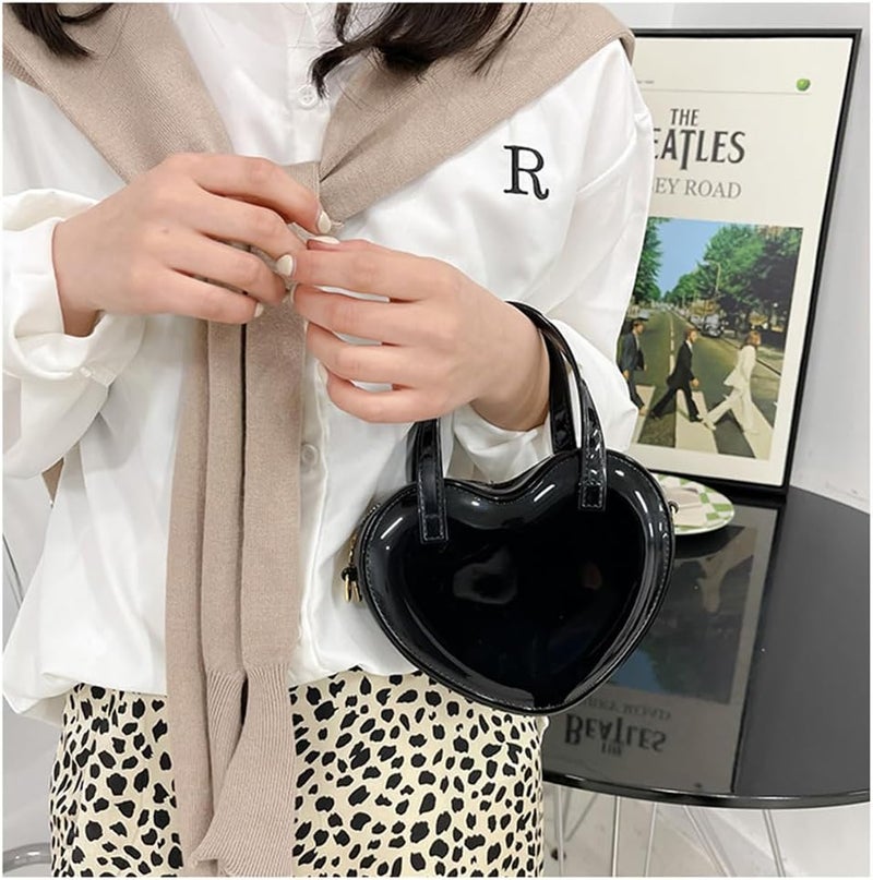 JUCHAO Girls Novelty Mini Heart-Shaped Purse Chain Purse Shoulder Crossbody Bags Tote Handbag Travel Wallet Bag for Women Girl Gift - Image 3